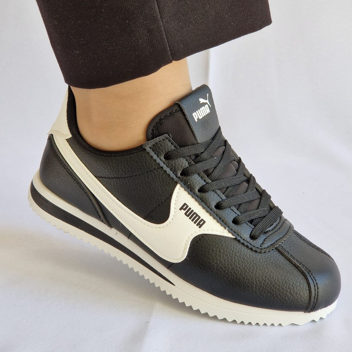 Puma  14 preto