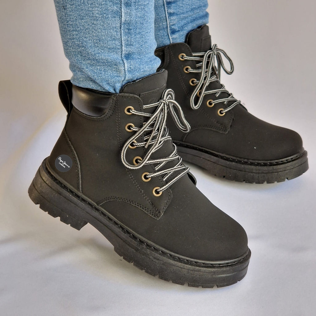 Bota pepe 1 preto