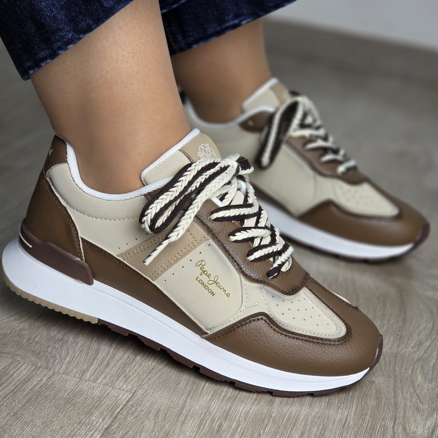 Pepe Jeans 102 Castanho